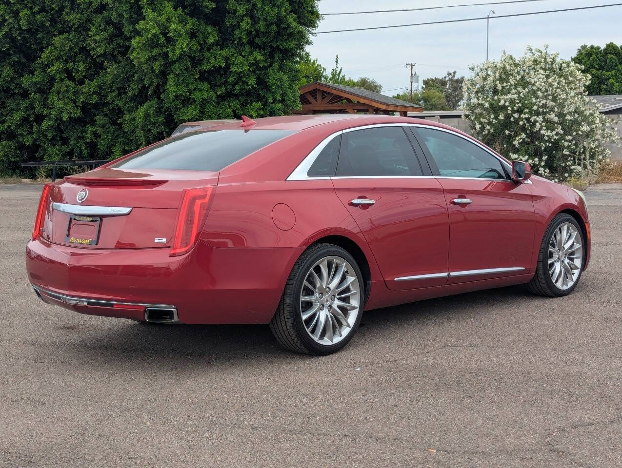 Used 2013 Cadillac XTS Platinum image 3