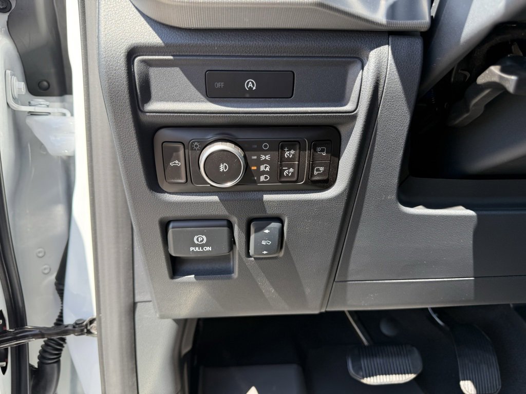 New 2025 Ford F150 Lariat image 16