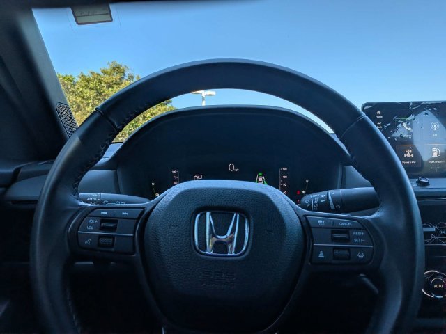 Used 2024 Honda Accord Sport image 24