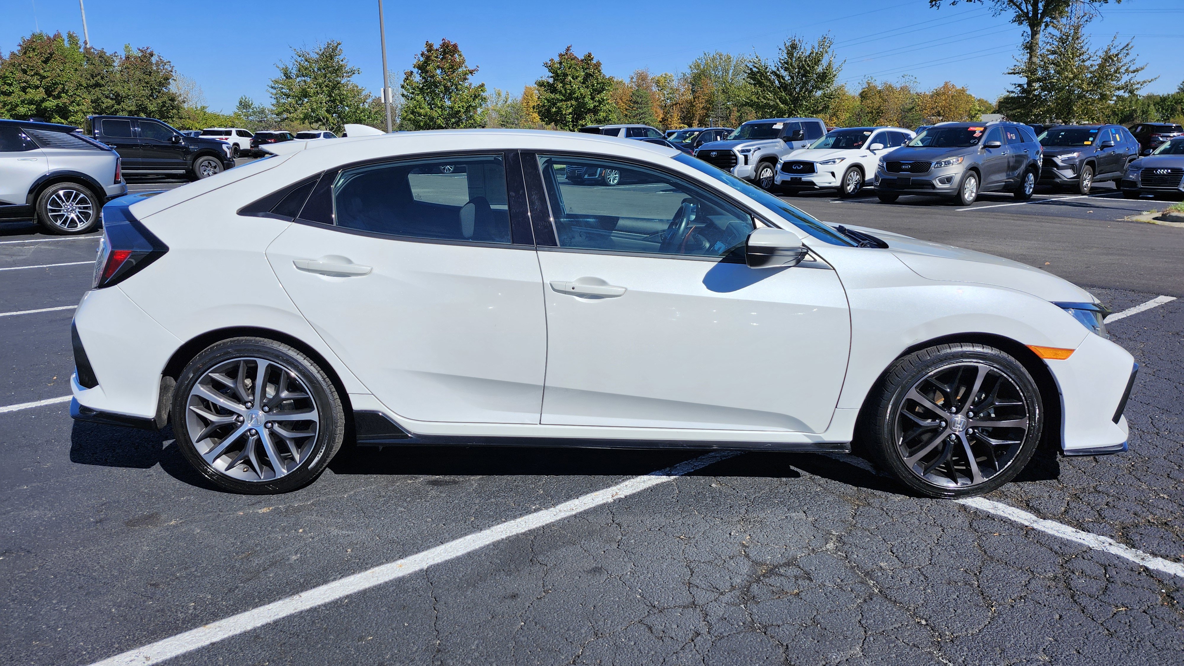 Used 2021 Honda Civic Sport image 11