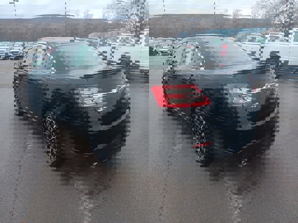 Used 2018 Ford Taurus Limited image 8