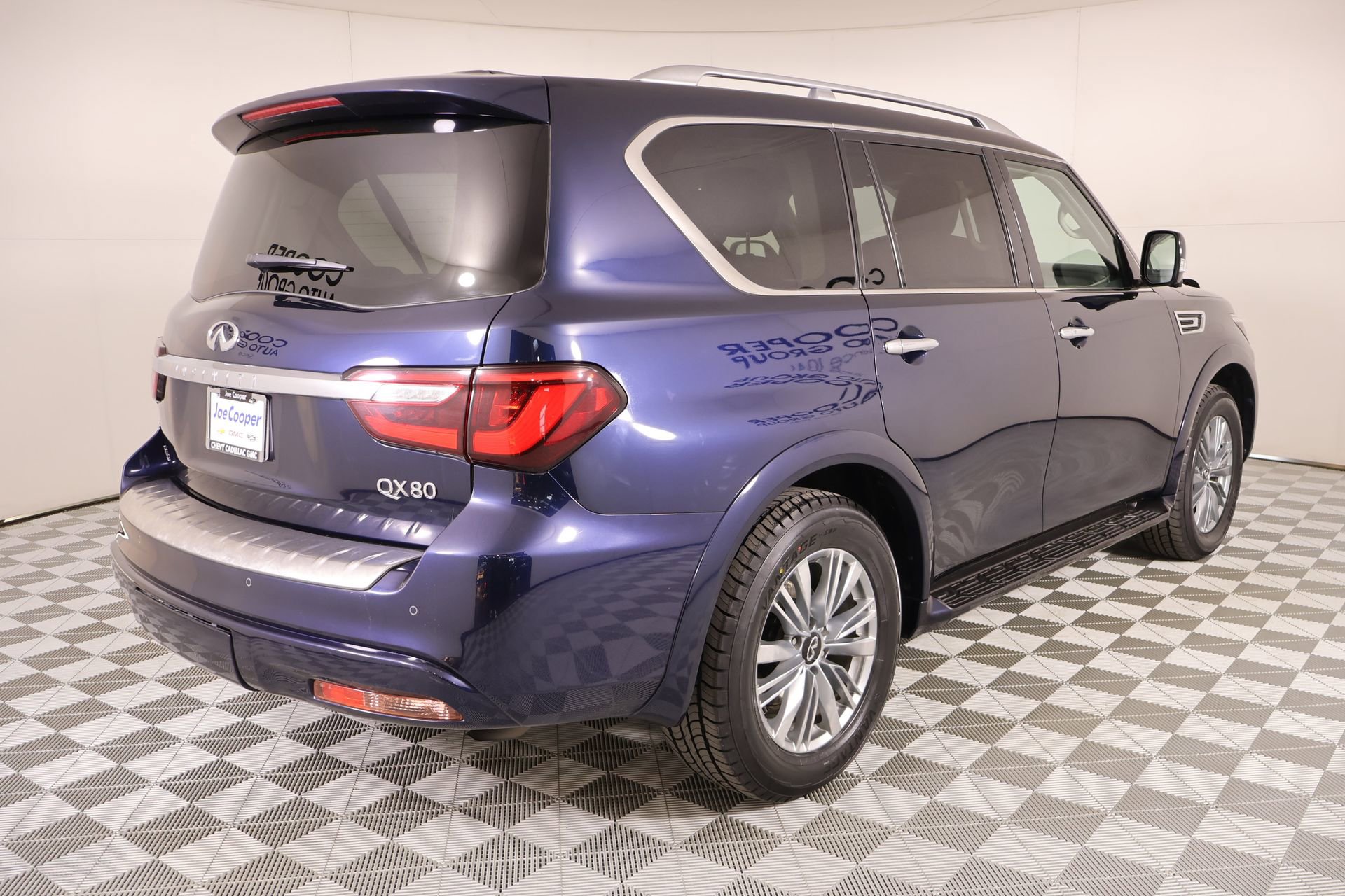 Used 2024 INFINITI QX80 Luxe image 23