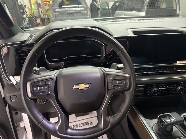 Used 2024 Chevrolet Silverado 1500 High Country w/ High Country Premium Package image 12