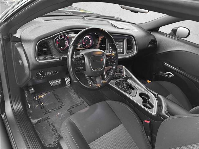 Used 2022 Dodge Challenger GT w/ Driver Convenience Group image 11