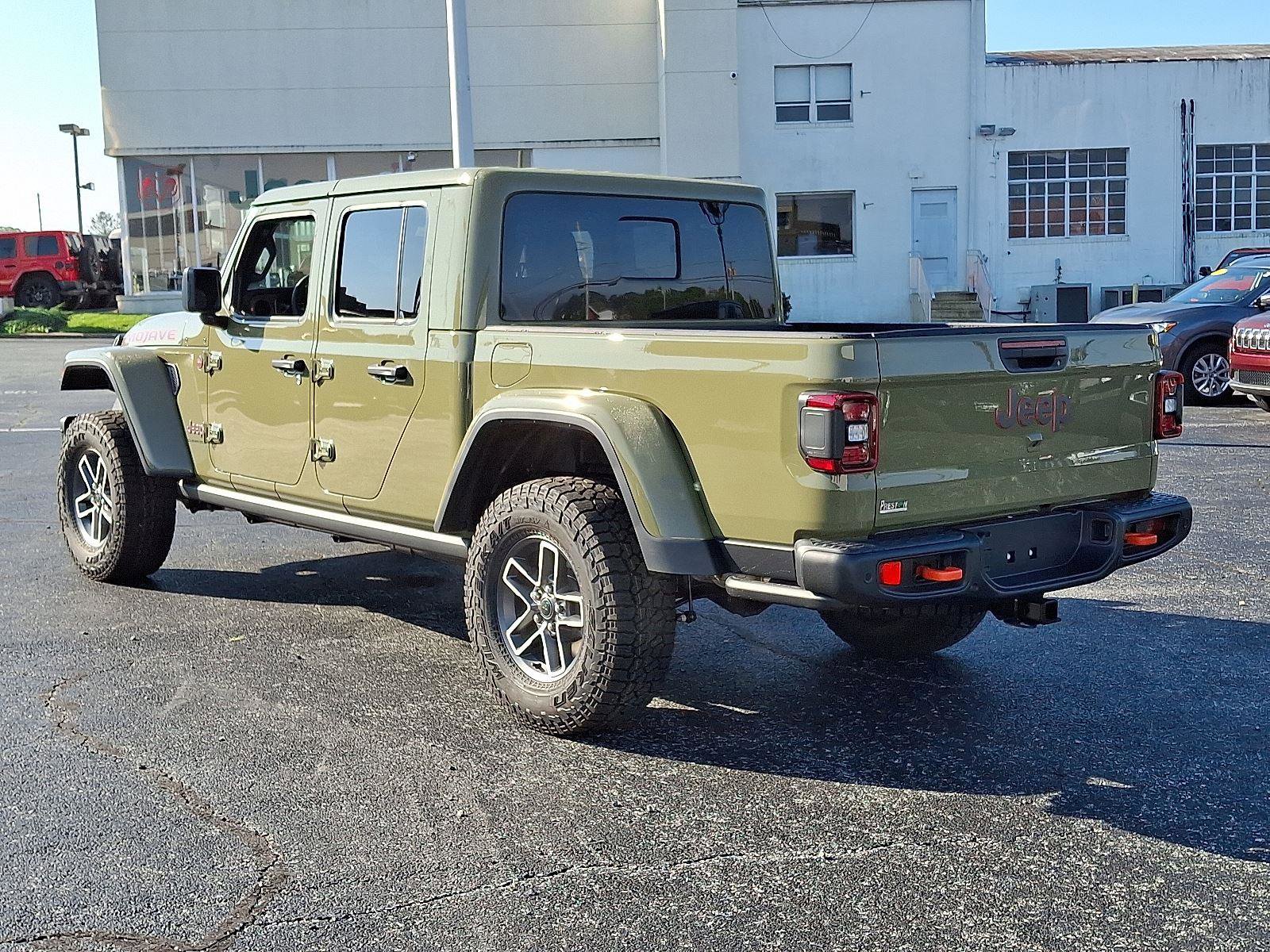 New 2025 Jeep Gladiator Mojave image 6
