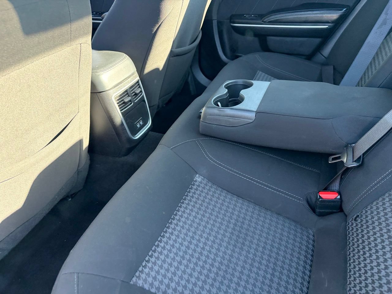 Used 2023 Dodge Charger SXT RWD image 16