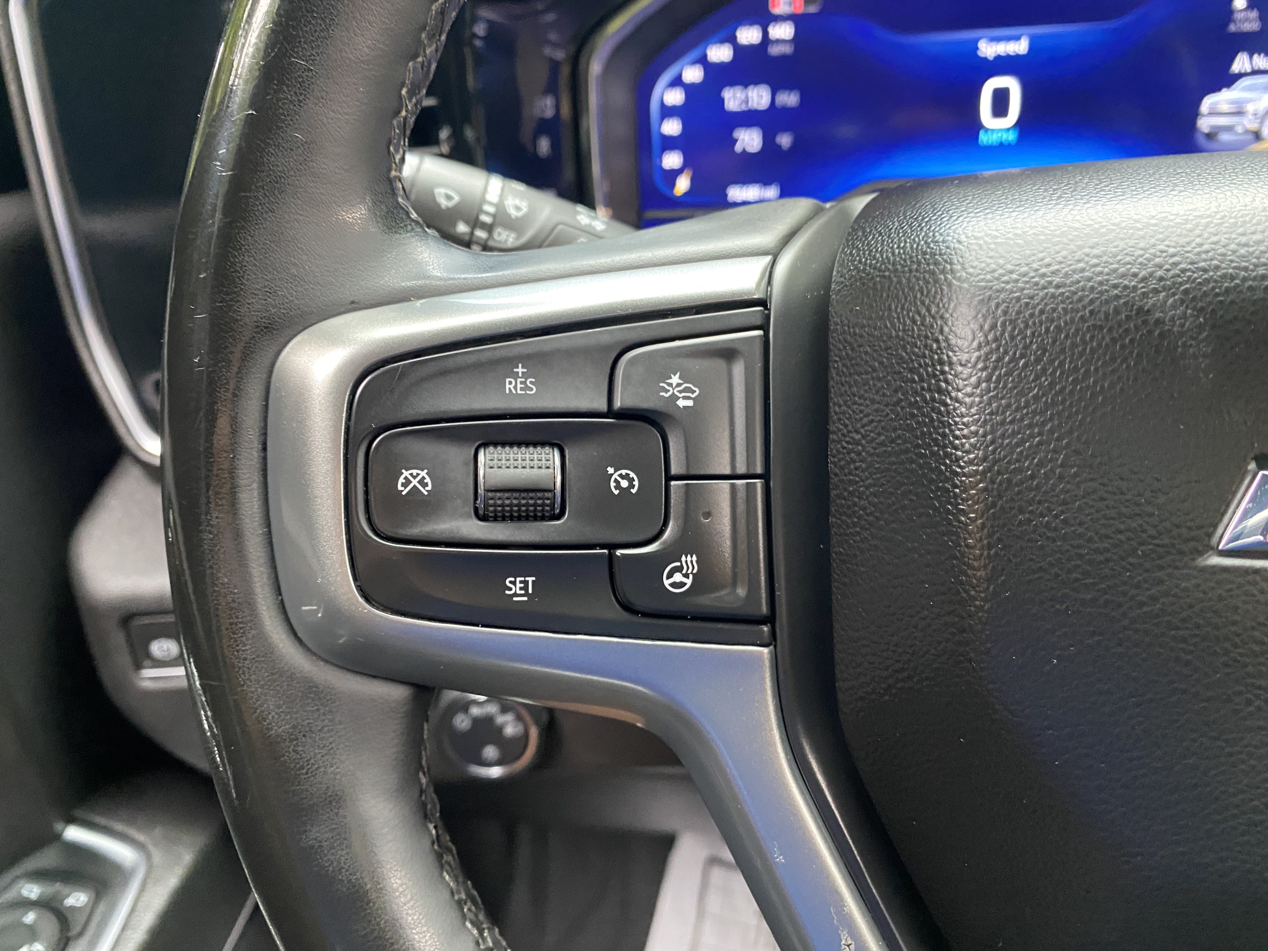 Used 2024 Chevrolet Silverado 1500 LT w/ Convenience Package II RWD image 20