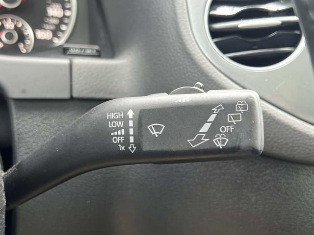 Used 2017 Volkswagen Tiguan Wolfsburg Edition image 31