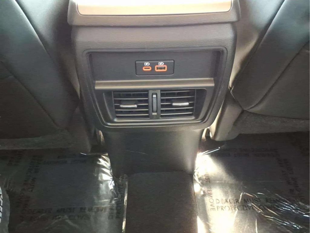 Used 2021 Nissan Murano SV w/ SV Special Edition Package FWD image 13