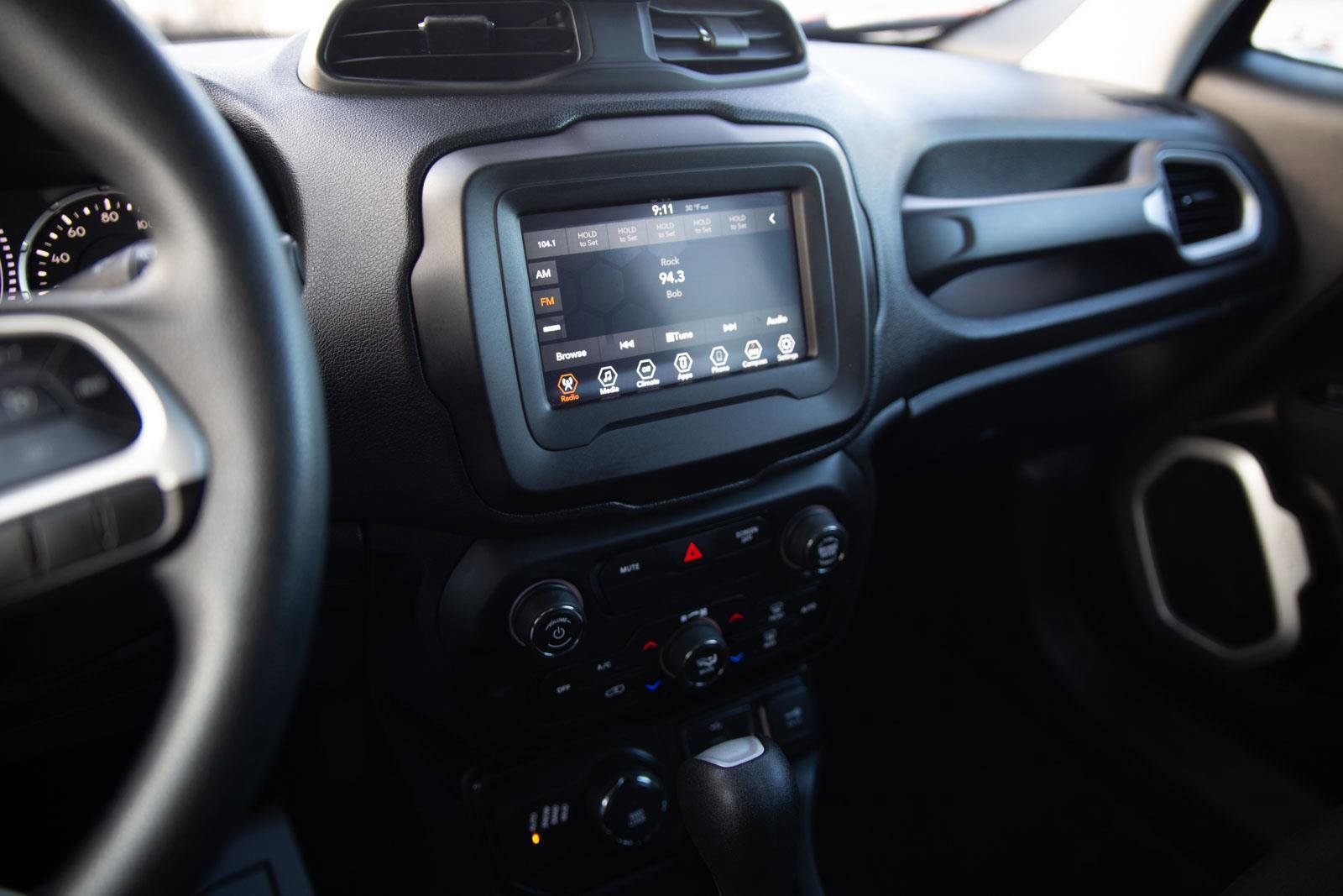 Used 2020 Jeep Renegade Sport w/ Sport Appearance Group image 15