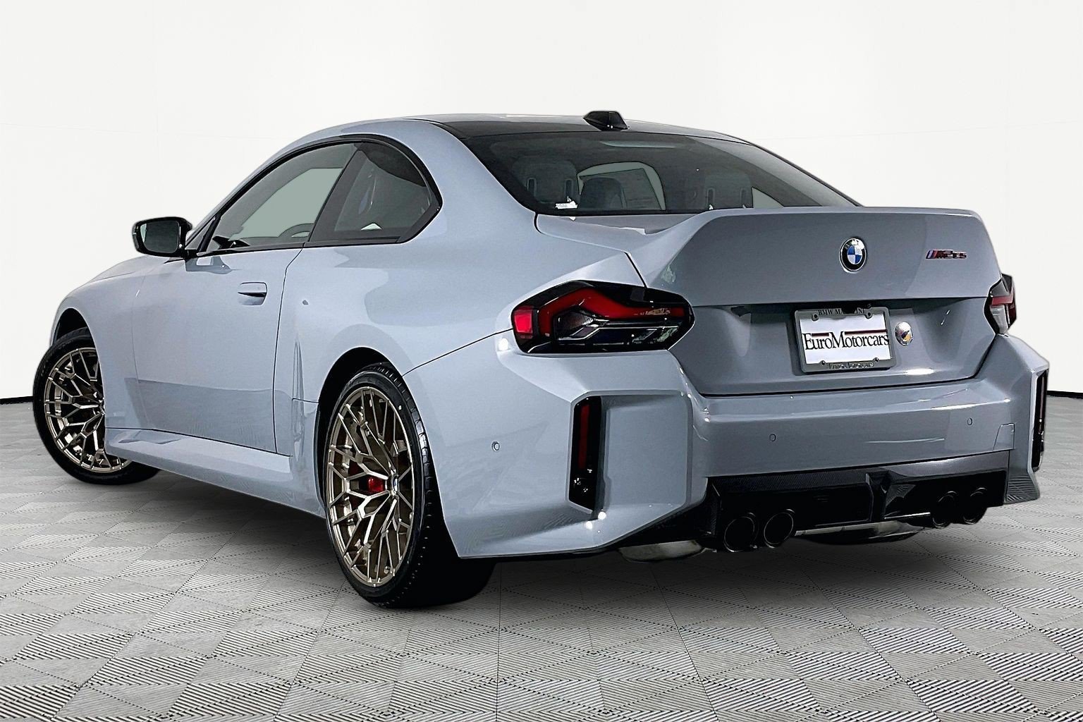 New 2026 BMW M2 CS RWD image 4
