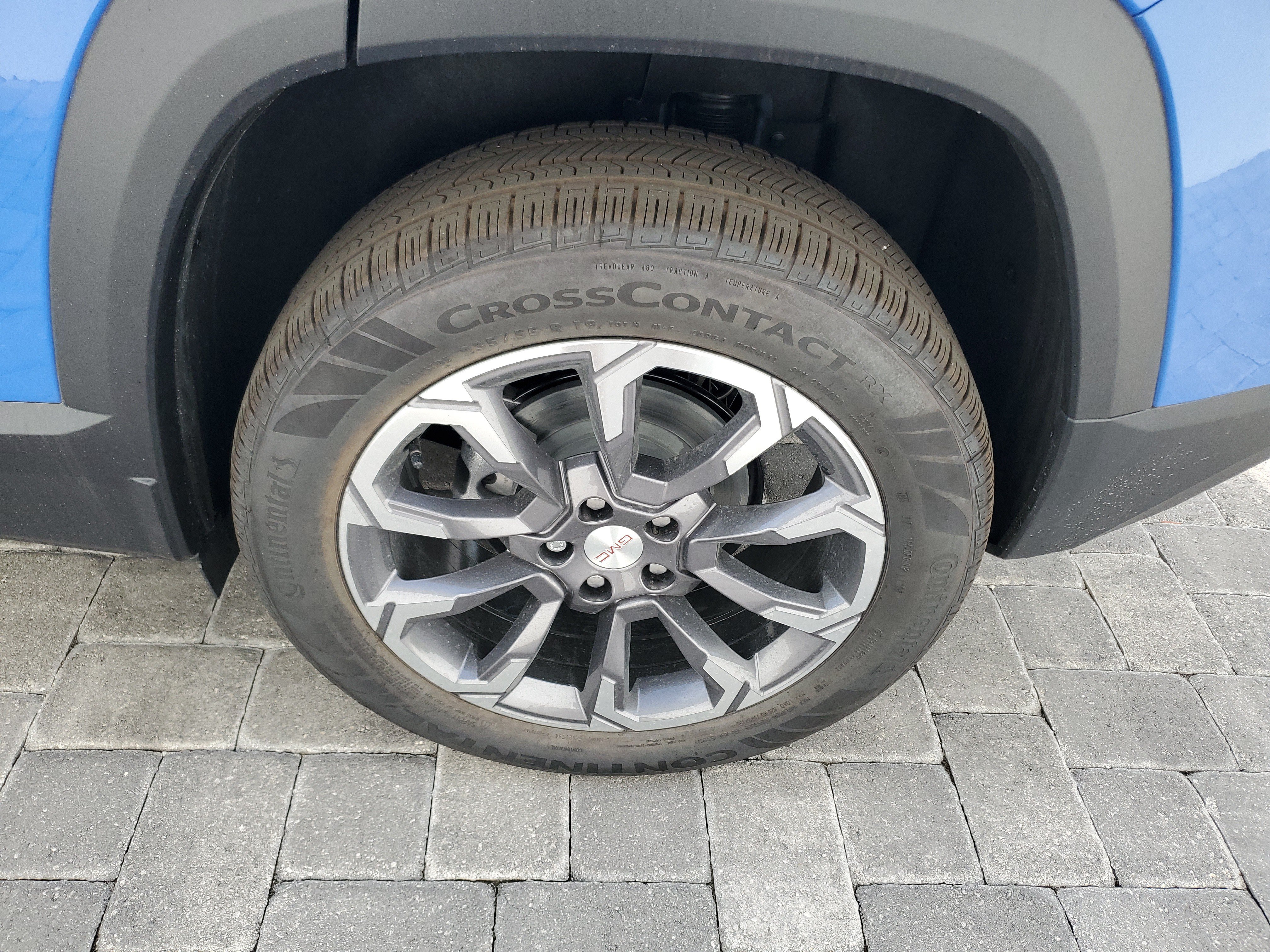 New 2026 GMC Terrain Elevation w/ Elevation Premium Package FWD image 7