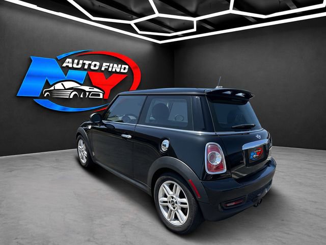 Used 2013 MINI Cooper S FWD image 8