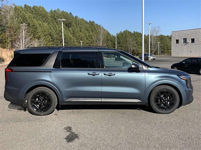 New 2025 Kia Carnival SX Prestige image 2