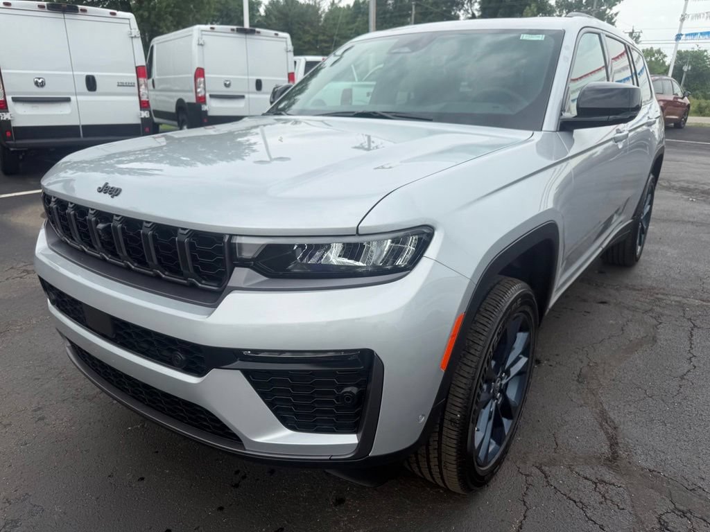 New 2026 Jeep Grand Cherokee L Limited AWD/4WD image 8