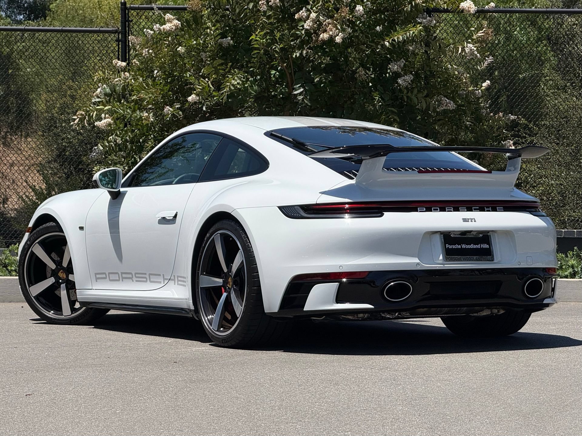 Used 2024 Porsche 911 Carrera S RWD image 4