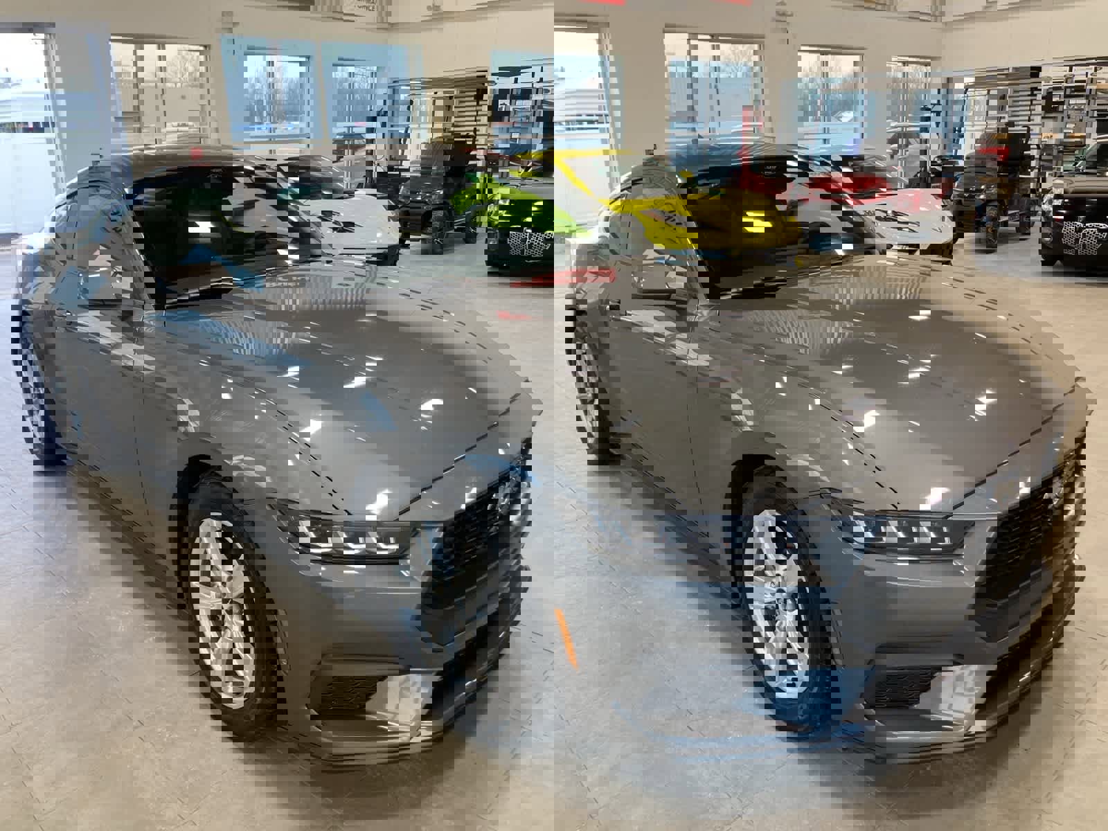 Used 2024 Ford Mustang Coupe image 3