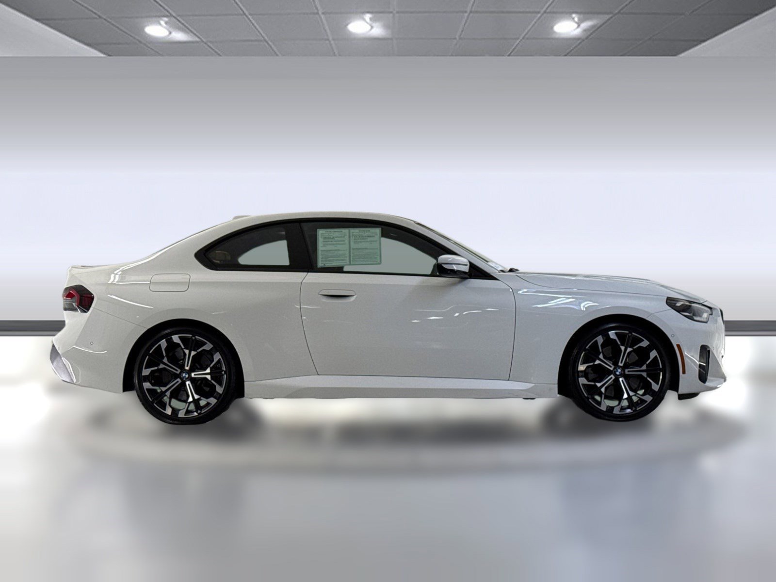 Used 2025 BMW 230i Coupe w/ Convenience Package RWD image 8