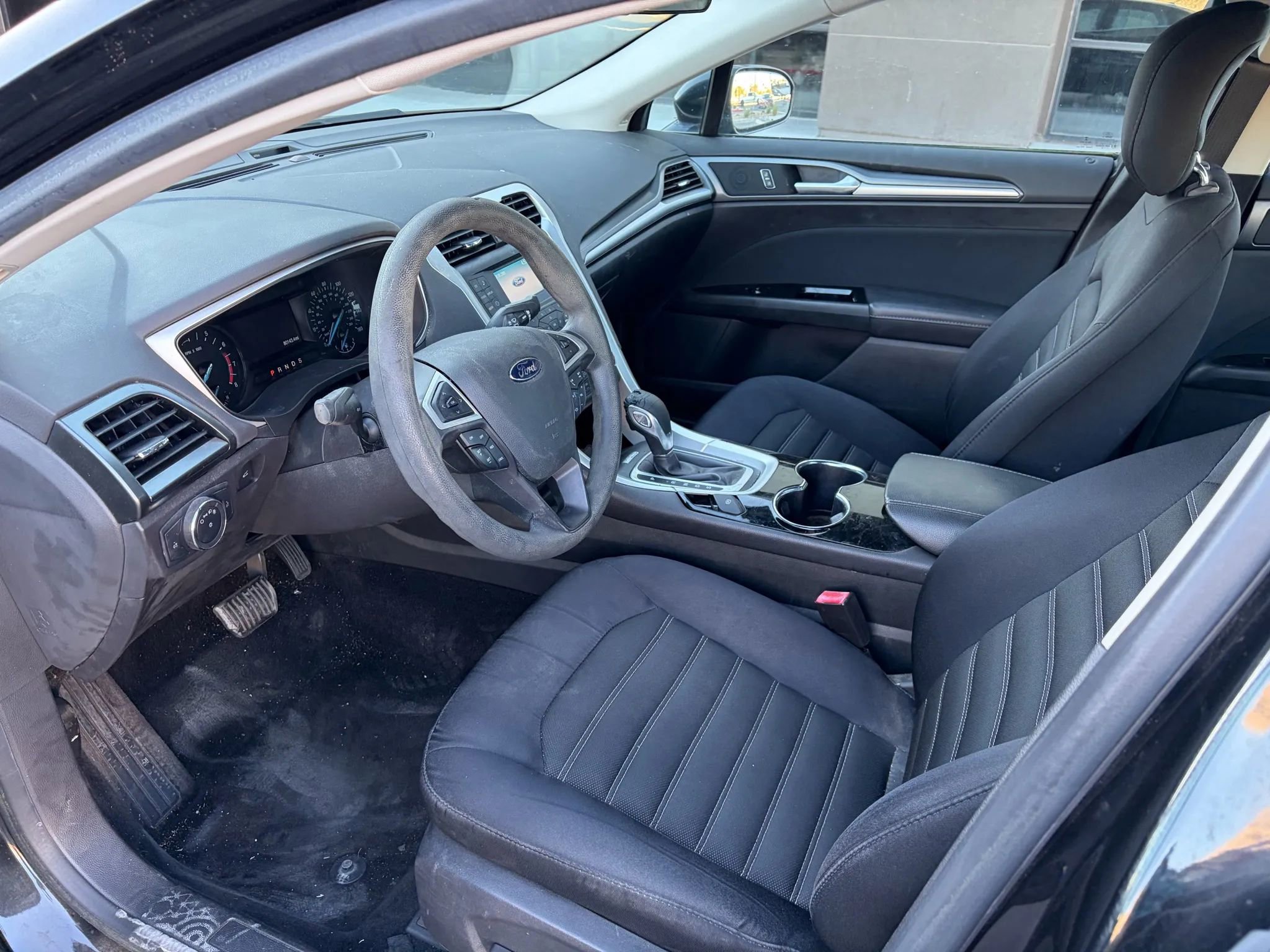 Used 2014 Ford Fusion SE image 10