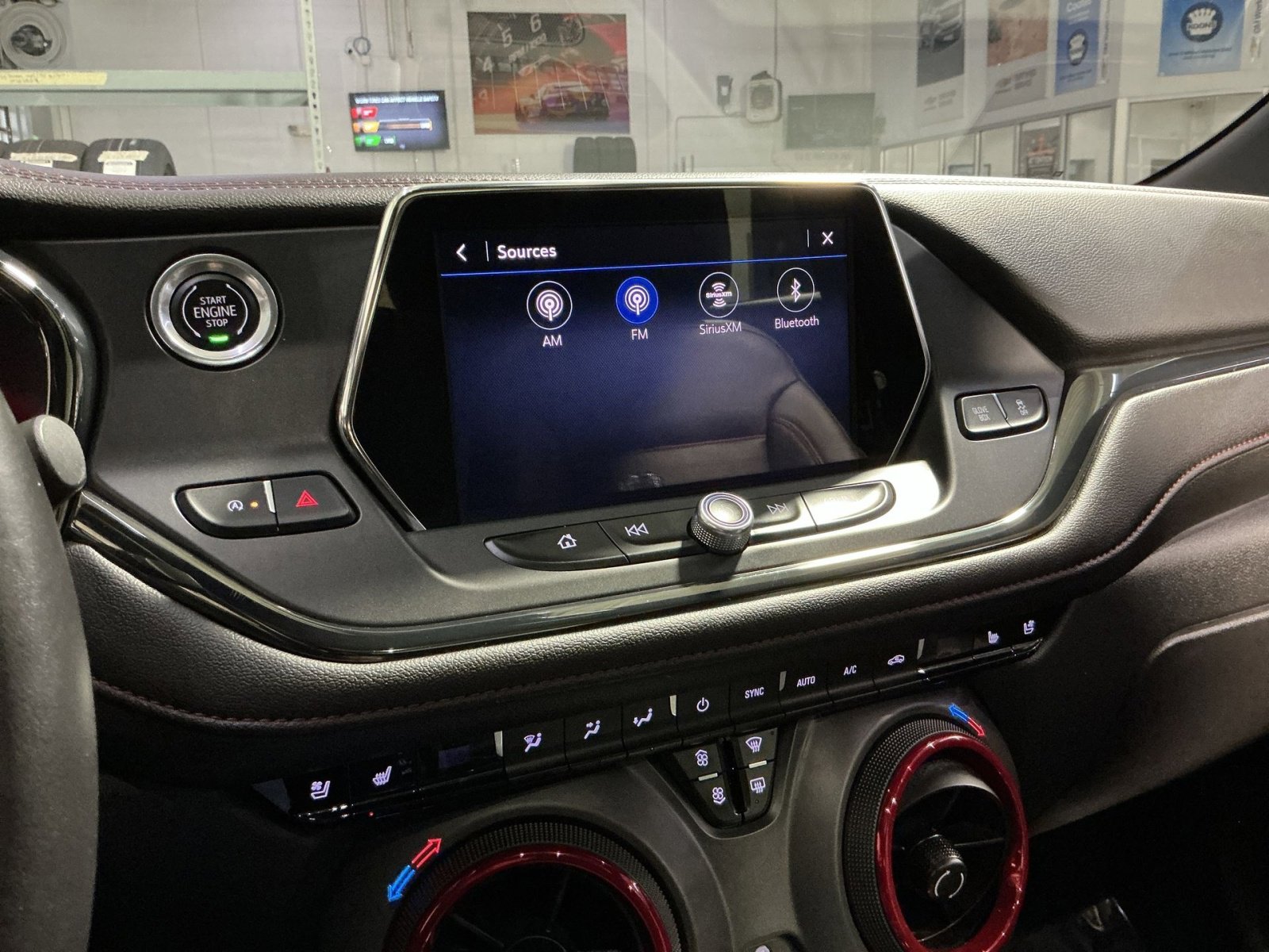 Used 2021 Chevrolet Blazer RS w/ Enhanced Convenience Package image 26