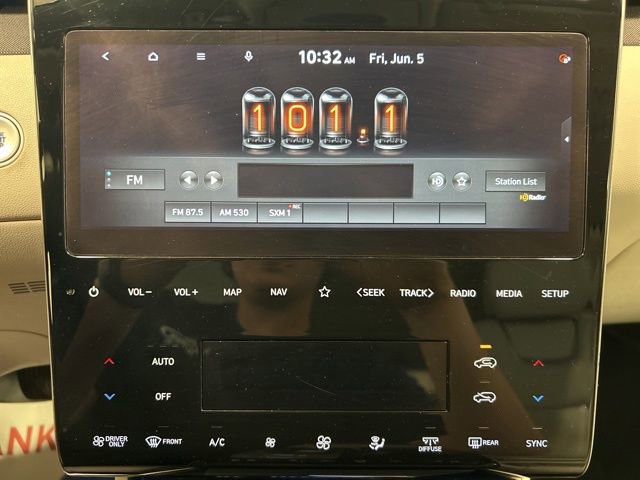 Used 2022 Hyundai Tucson Limited AWD/4WD image 29
