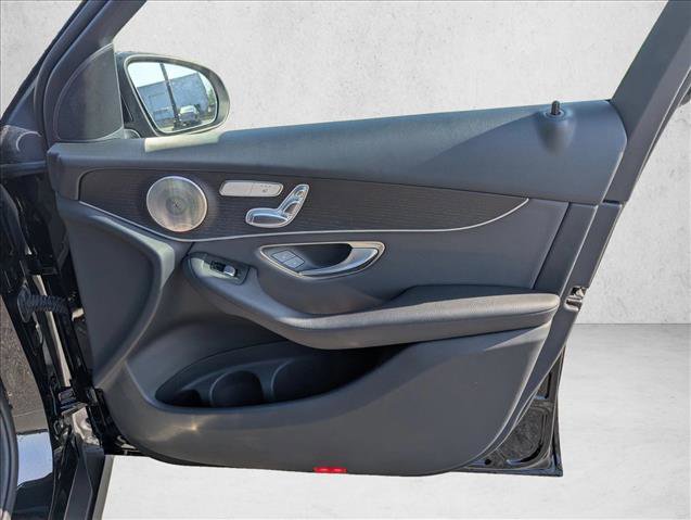 Used 2021 Mercedes-Benz GLC 300 4MATIC image 26