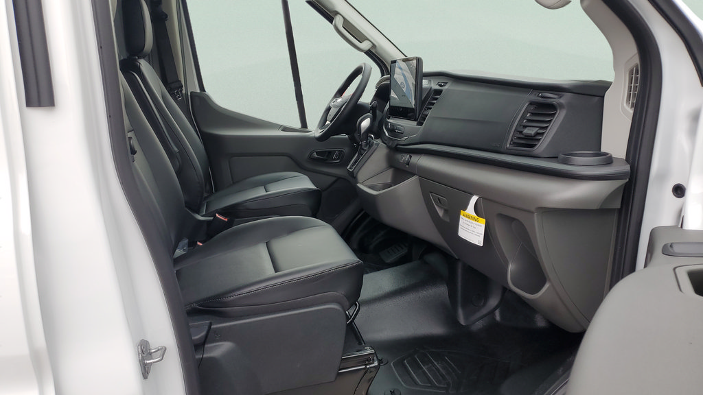 New 2026 Ford Transit 250 148 Medium Roof RWD image 20