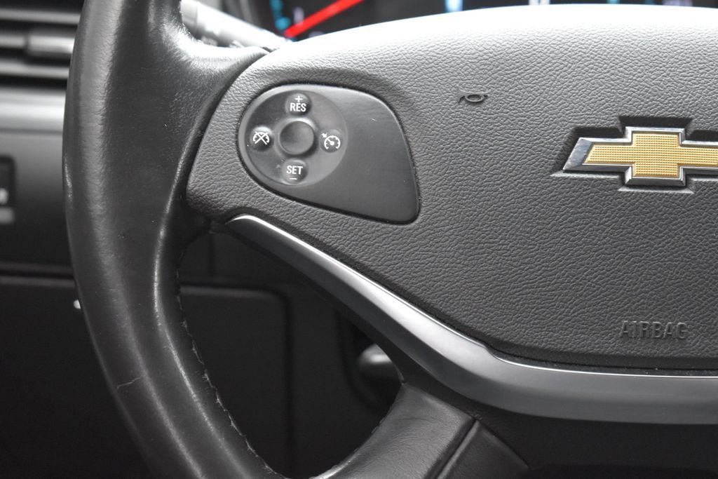 Used 2020 Chevrolet Impala LT FWD image 14