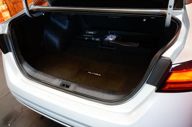 Certified 2025 Nissan Altima 2.5 SV FWD image 40
