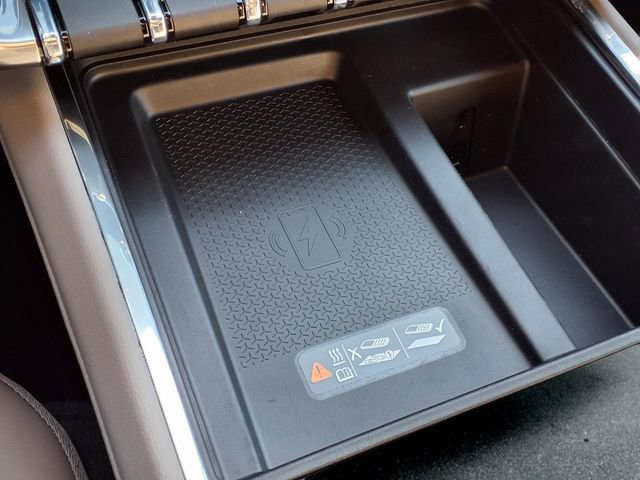 New 2026 GMC Acadia AT4 w/ Luxury Package image 15