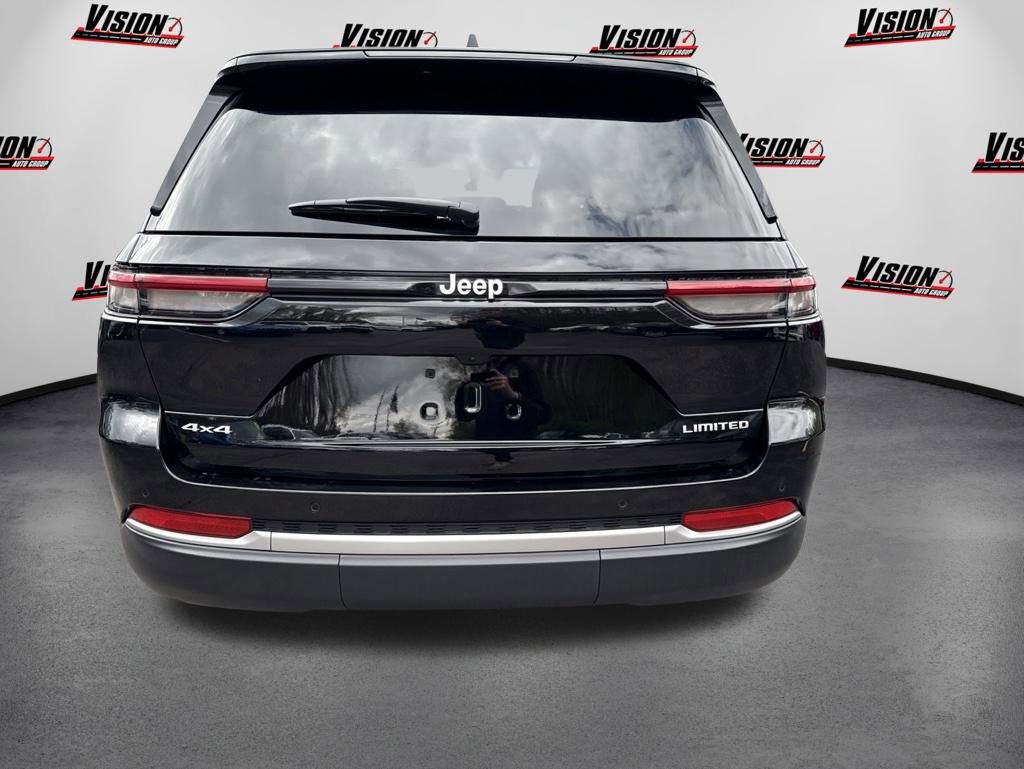 Used 2026 Jeep Grand Cherokee Limited AWD/4WD image 6