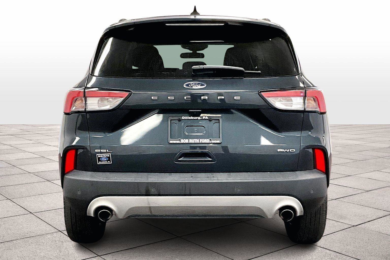 Certified 2022 Ford Escape SEL image 4