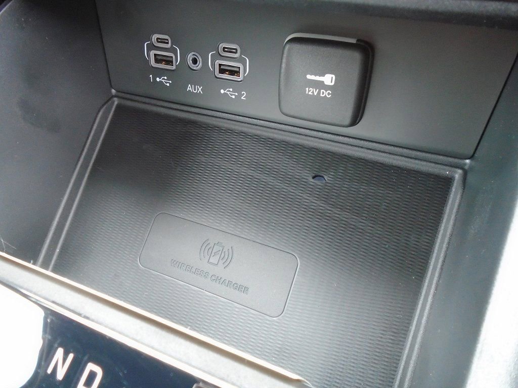 New 2025 Jeep Grand Cherokee L Laredo w/ Luxury Tech Group I AWD/4WD image 15