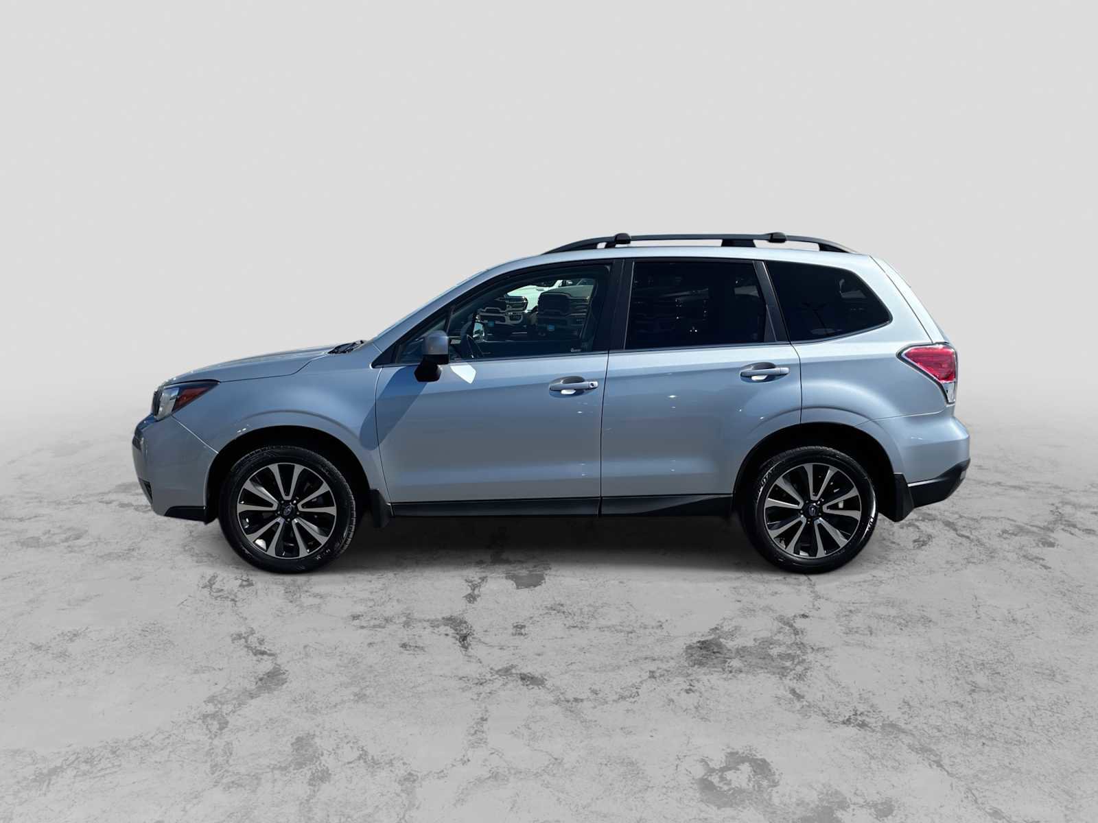 Used 2017 Subaru Forester 2.0XT Premium w/ Rugged Package #1 AWD/4WD image 5
