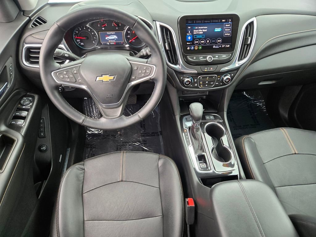 Used 2023 Chevrolet Equinox Premier image 12