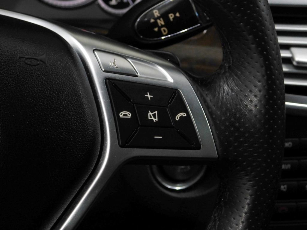 Used 2013 Mercedes-Benz E 350 4MATIC Sedan image 48