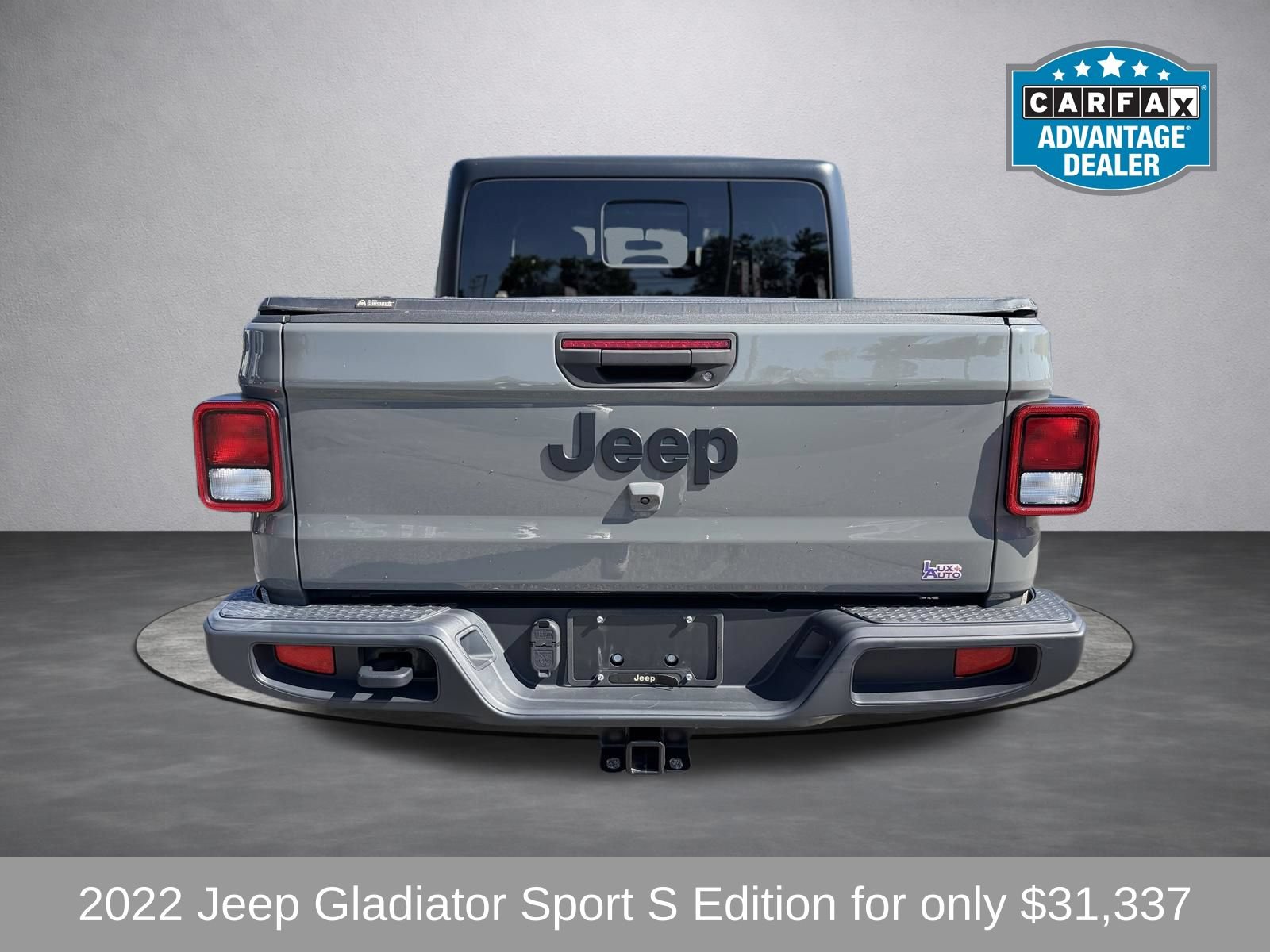 Used 2022 Jeep Gladiator Sport AWD/4WD image 8