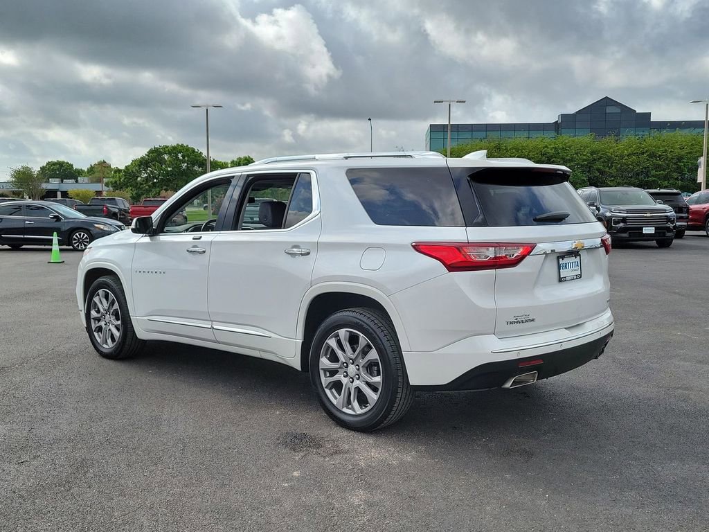 Used 2019 Chevrolet Traverse Premier w/ Driver Confidence II Package image 4