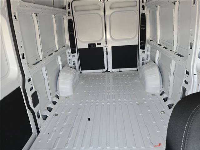 New 2026 RAM ProMaster 2500 w/ Convenience Group FWD image 15