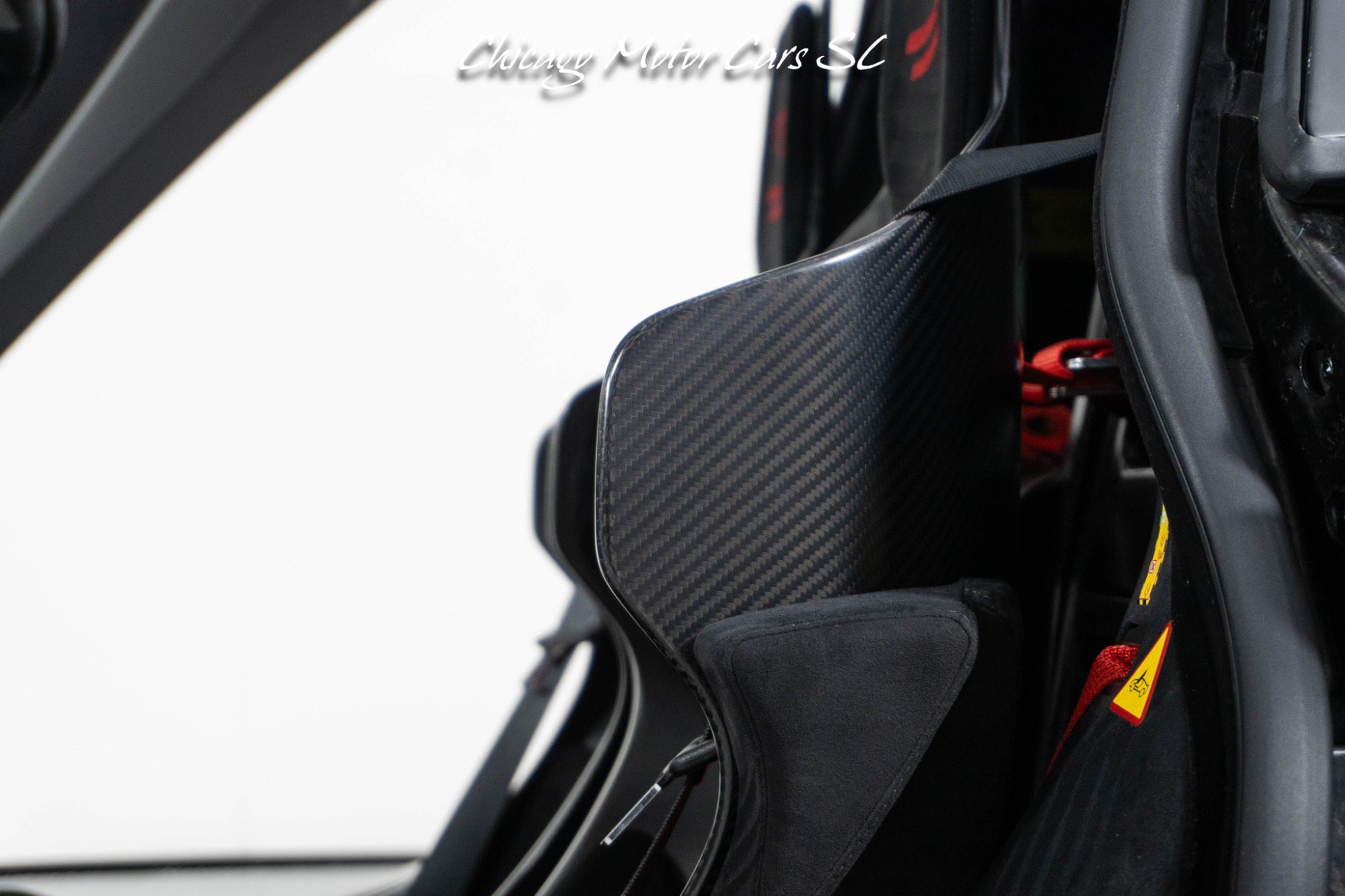 Used 2019 McLaren Senna RWD image 46