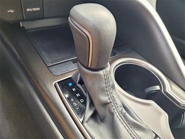 Used 2024 Toyota Camry SE image 20