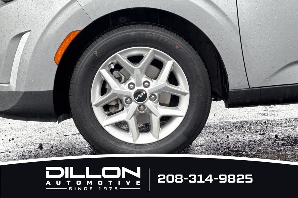 Certified 2023 Kia Soul LX w/ LX Technology Package FWD image 29