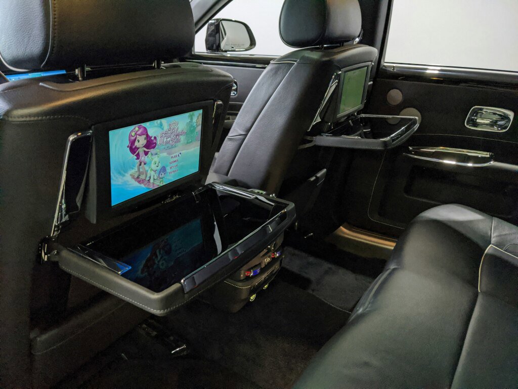 Used 2014 Rolls-Royce Ghost image 24