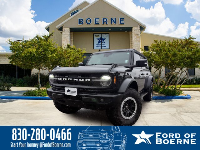 Used 2023 Ford Bronco Outer Banks w/ Sasquatch Package image 1