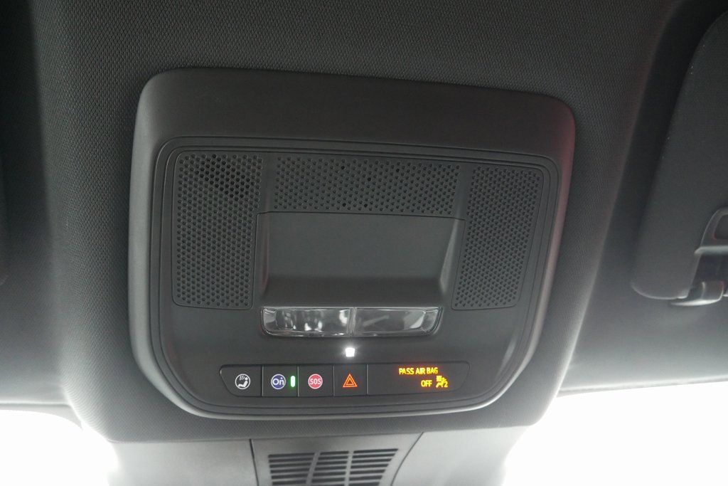 New 2025 Chevrolet Blazer EV LT image 19