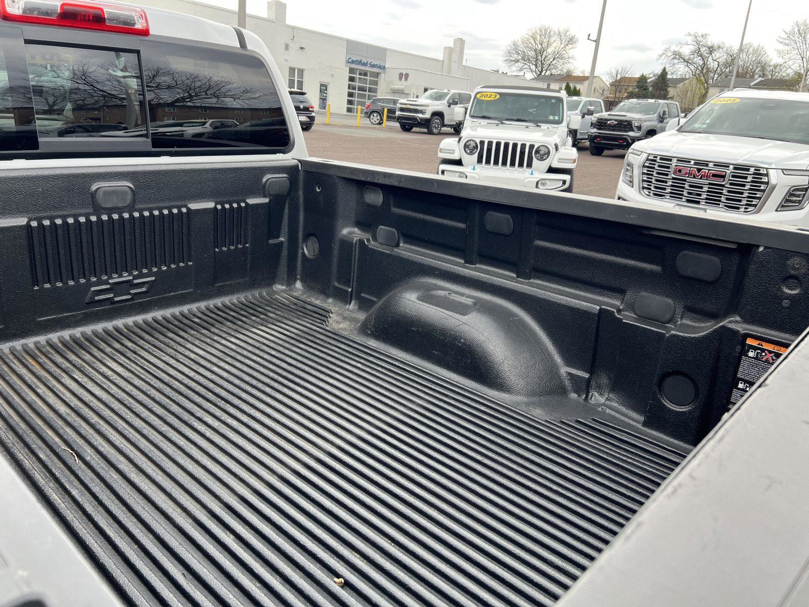 Used 2019 Chevrolet Colorado LT w/ LT Convenience Package image 13