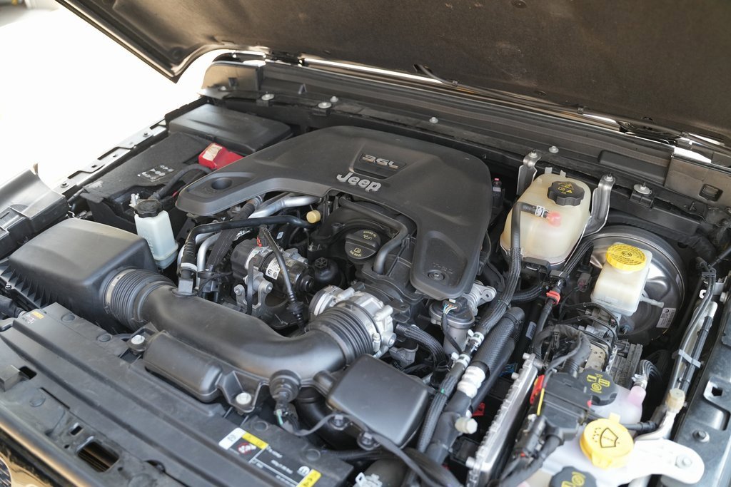 Used 2021 Jeep Wrangler Unlimited Sport image 37