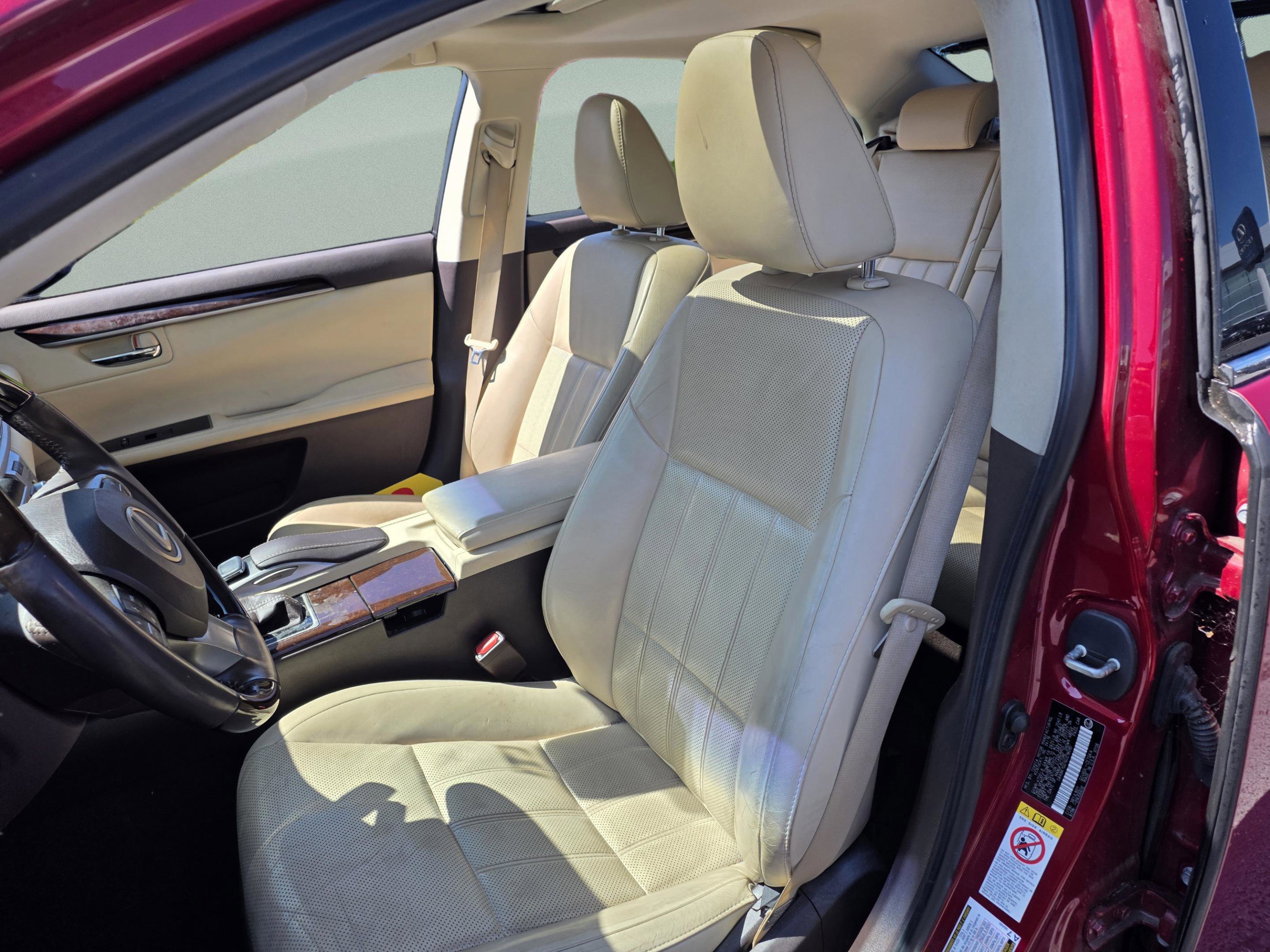 Used 2016 Lexus ES 350 w/ Luxury Package w/Wood Trim FWD image 13