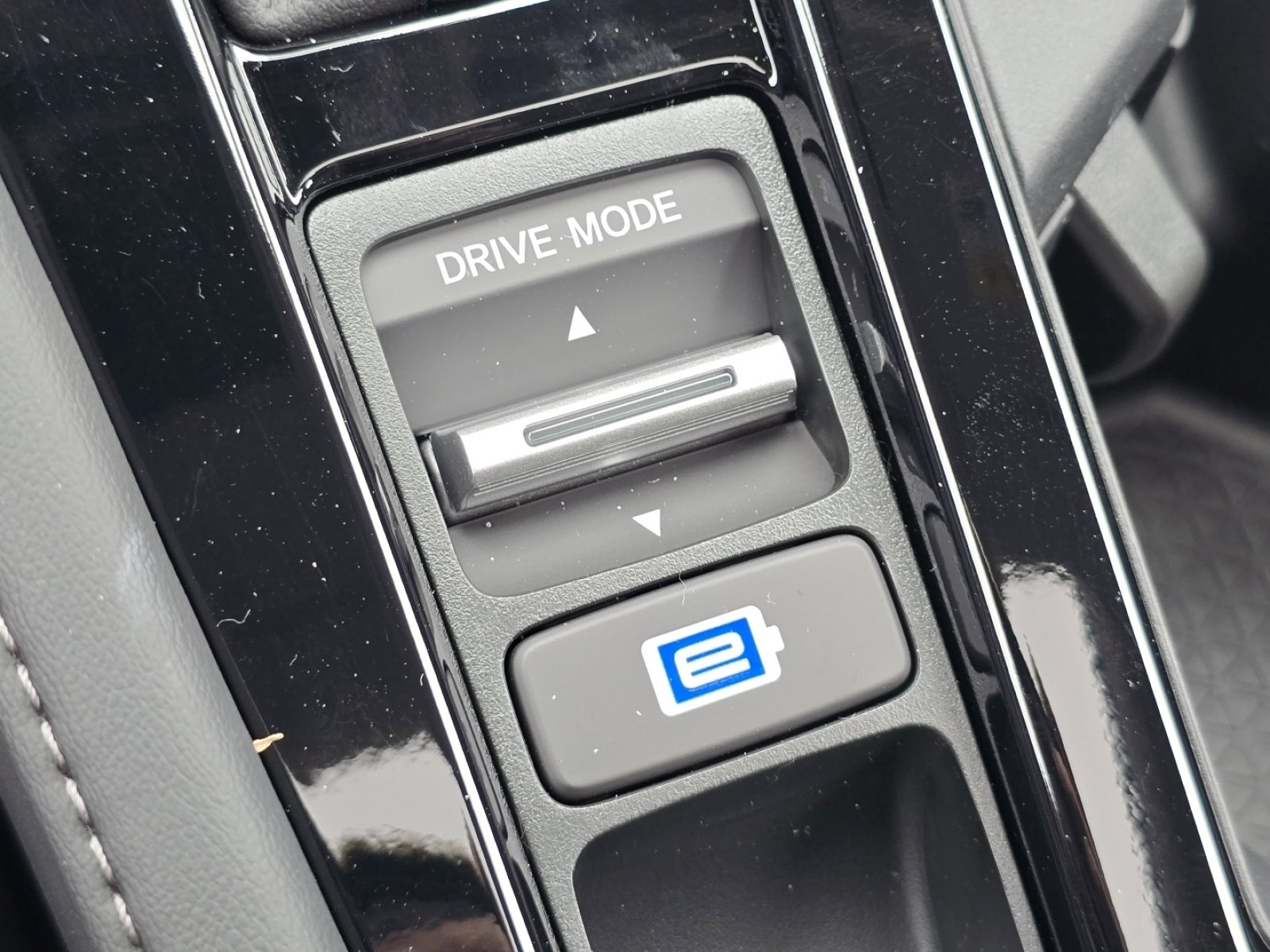 New 2026 Honda Accord Touring image 9