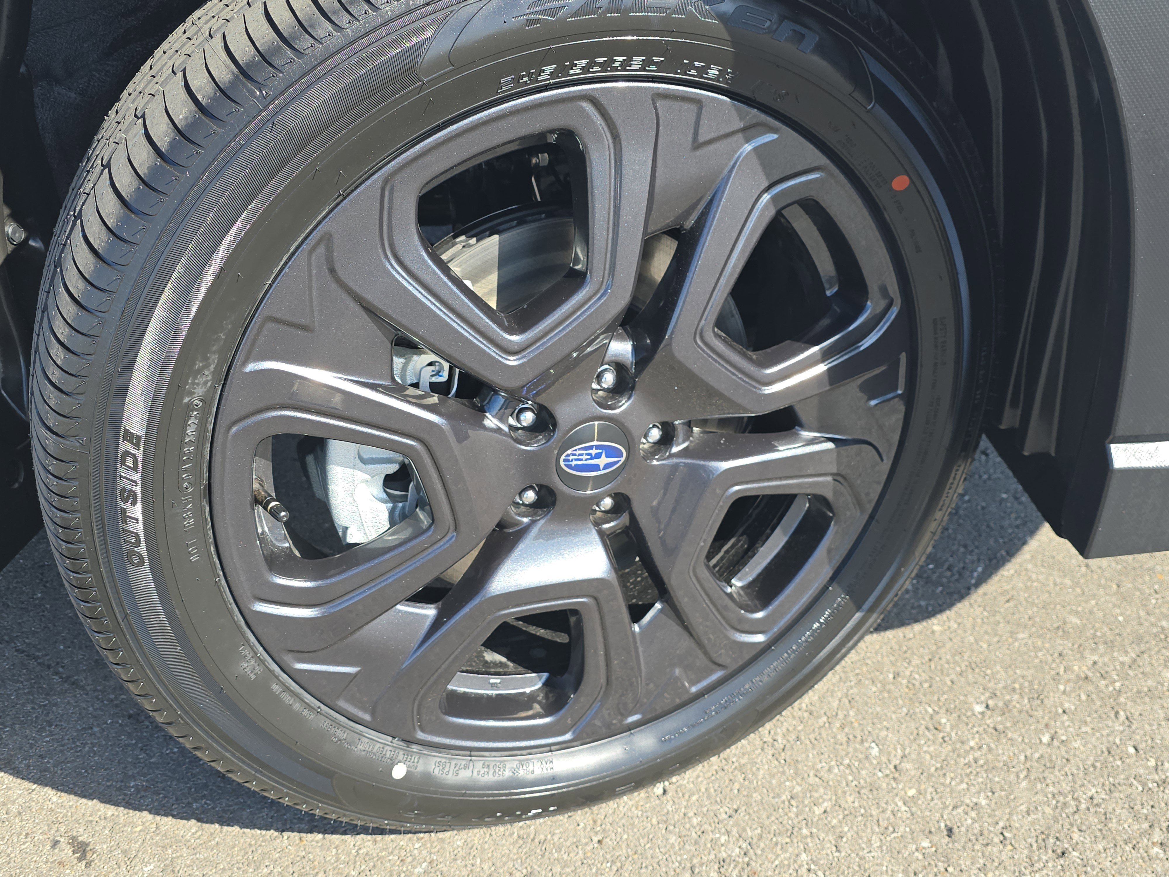 New 2025 Subaru Ascent Bronze Edition image 16